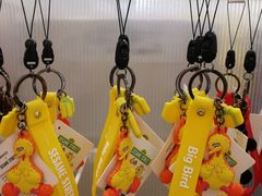 -名创优品(中原万达2F店)