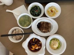 -金鹰国际月子中心(新街口店)