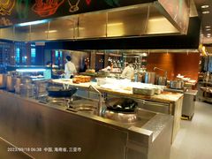 -JW万豪厨房餐厅·滨海草坪烧烤·海鲜·海景(三亚绿发山海天JW万豪酒店)