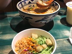 -姑娘手肉夹馍·凉皮·粉面(三盛广场店)