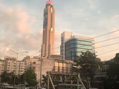 -彩虹云霄拜约克摩天塔