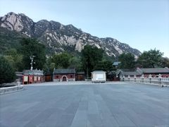 -龙泉寺