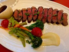 -普朗姆生蚝牛排馆 The Plump Oyster(成都摩方购物中心店)