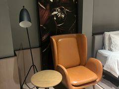 -上海虹桥中心爱琴海亚朵S酒店