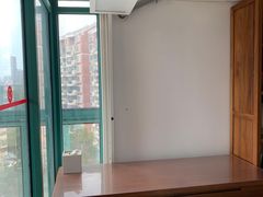 -moll学习桌椅(上海久光百货店)