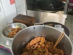 -谢记素红大肠店(新民路店)
