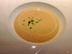 栗子浓汤-弦月窗LUNETTE BY AMANDA(复兴路店)