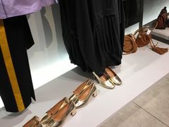 -ZARA(凯德乐峰广场店)