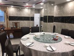 包厢-新塘畔酒楼(里水大道北店)