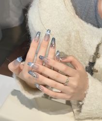 -悦指间美甲美睫