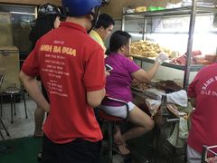 -Bánh Mì Huynh Hoa