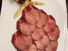 特上牛舌-小洋房•海鲜火锅酒楼(华林路店)