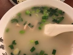 -三两春肚肺汤(崂山路店)