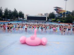 -欢乐水魔方水世界