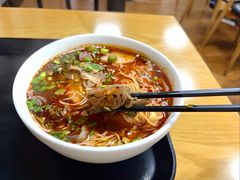 传统牛肉面-陇上全荟兰州传统牛肉面(延吉路店)