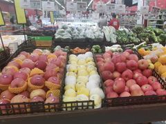 -卜蜂莲花(松江文诚路店)