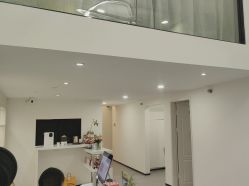 -JNK皮肤管理中心