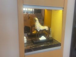 -ROYEA茹彦祛痘·问题肌肤修护中心