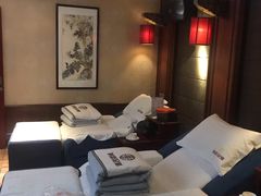 -洪迈足道(四公里店)