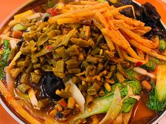 -红鼻子桂林米粉(金唐新光界店)