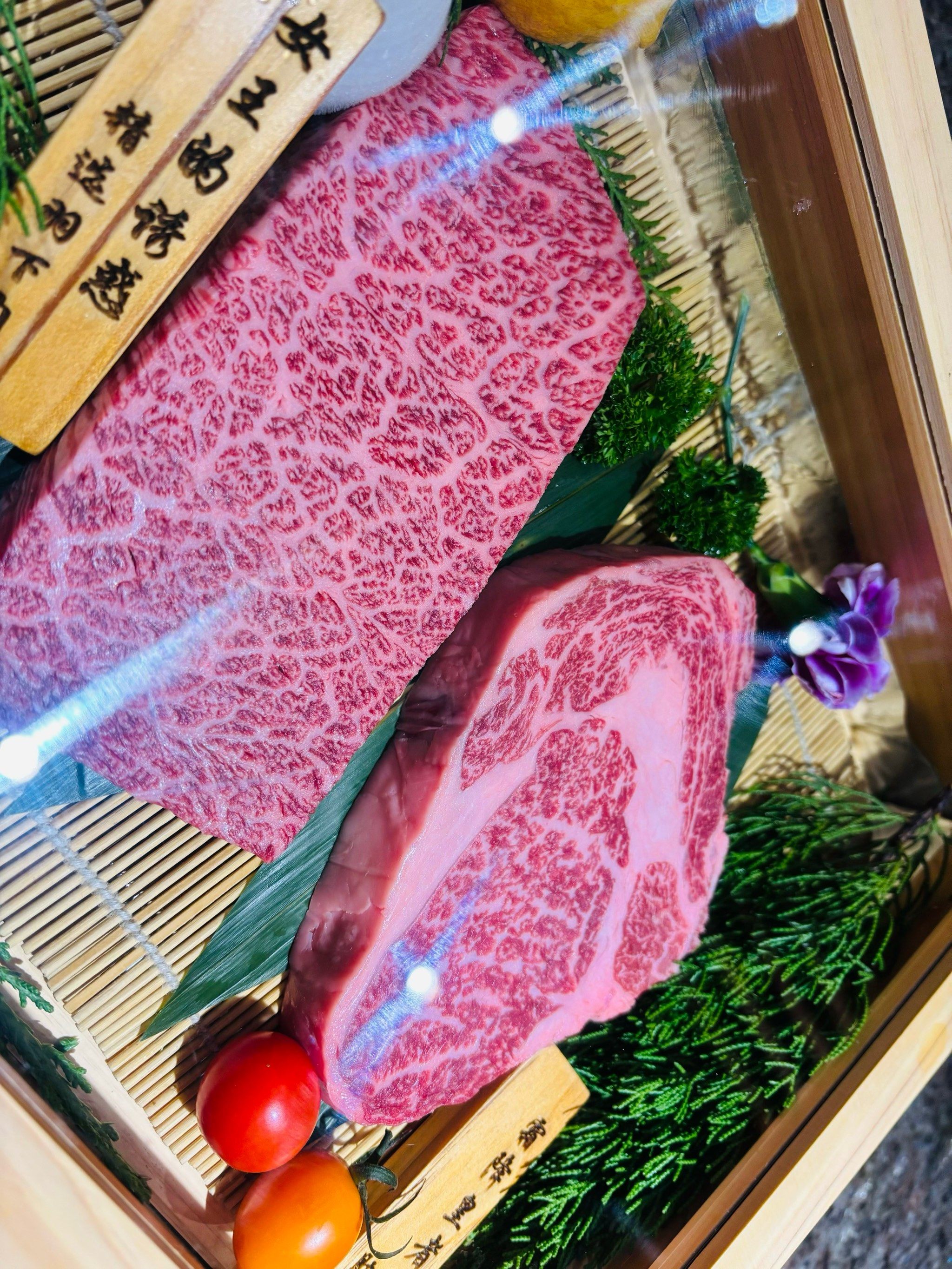 听音乐喝啤酒的和牛