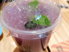 蓝莓可尔必思波波-满记甜品(荟聚购物中心店)