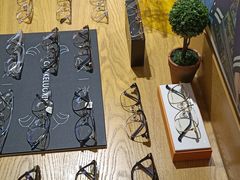 -鲸渝眼镜·浅目视光(春熙路店)