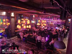 大堂-爱啤精酿·民谣酒馆(滨江店)