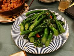 -沙龙酒家
