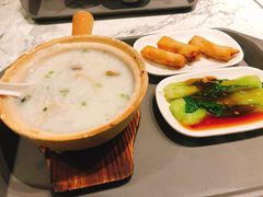 -大食代美食广场(上海中心店)