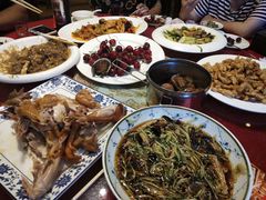 三鲜焖子-盈春大饭店(千山路店)