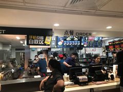 -麦当劳(军博店)
