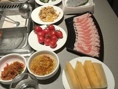 -海底捞火锅(宝龙广场夜宵主题店)