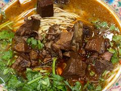 -金杨拉面王小吃面馆·牛三宝面·红烧牛肉粉