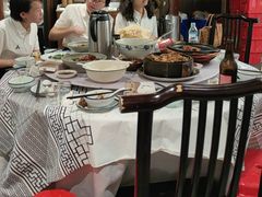 -客家大院·非遗赣南客家菜(郁孤台店)