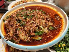 -有红鸡毛店·川菜(建设路店)