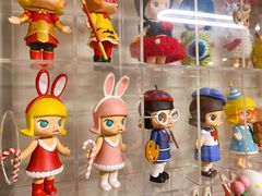 -泡泡玛特POPMART(侨福芳草地店)