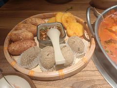 -老凯俚酸汤鱼(鸿通城店)