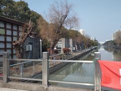 -上海第二工业大学(金海路校区)