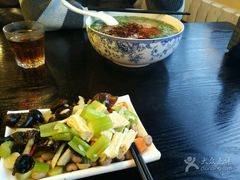 -小土豆北方菜馆(文慧园店)