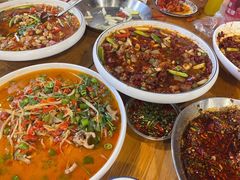 -邱金小炒·30 年盐帮江湖菜(自贡店)