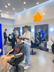 点击看大图 -CIT造型·烫发·染发