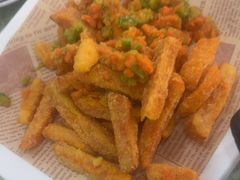 -鹤乡东北菜(崮山路店)