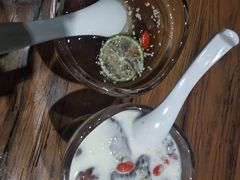 -茶花妹子云南餐厅(传媒大学店)