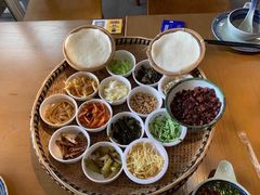 -包整·丝娃娃(一览甲秀楼风景店)