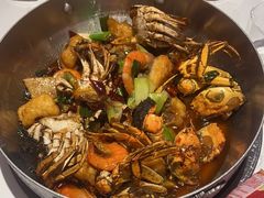 -七欣天香辣蟹火锅(闵行浦江欢乐颂店)
