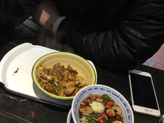 -巴四老城区炭火蛙锅(张江店)