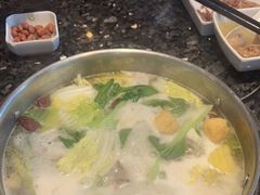 -一席地·本地鸡窝·杭帮鸡火锅(萧山银隆百货店)