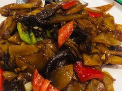榛蘑土豆片-那家老院子东北菜·饺子·小鸡炖蘑菇(艳华街店)