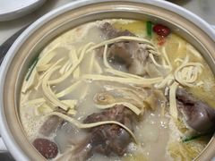 -小骨煲金华砂锅(转塘金街美地店)